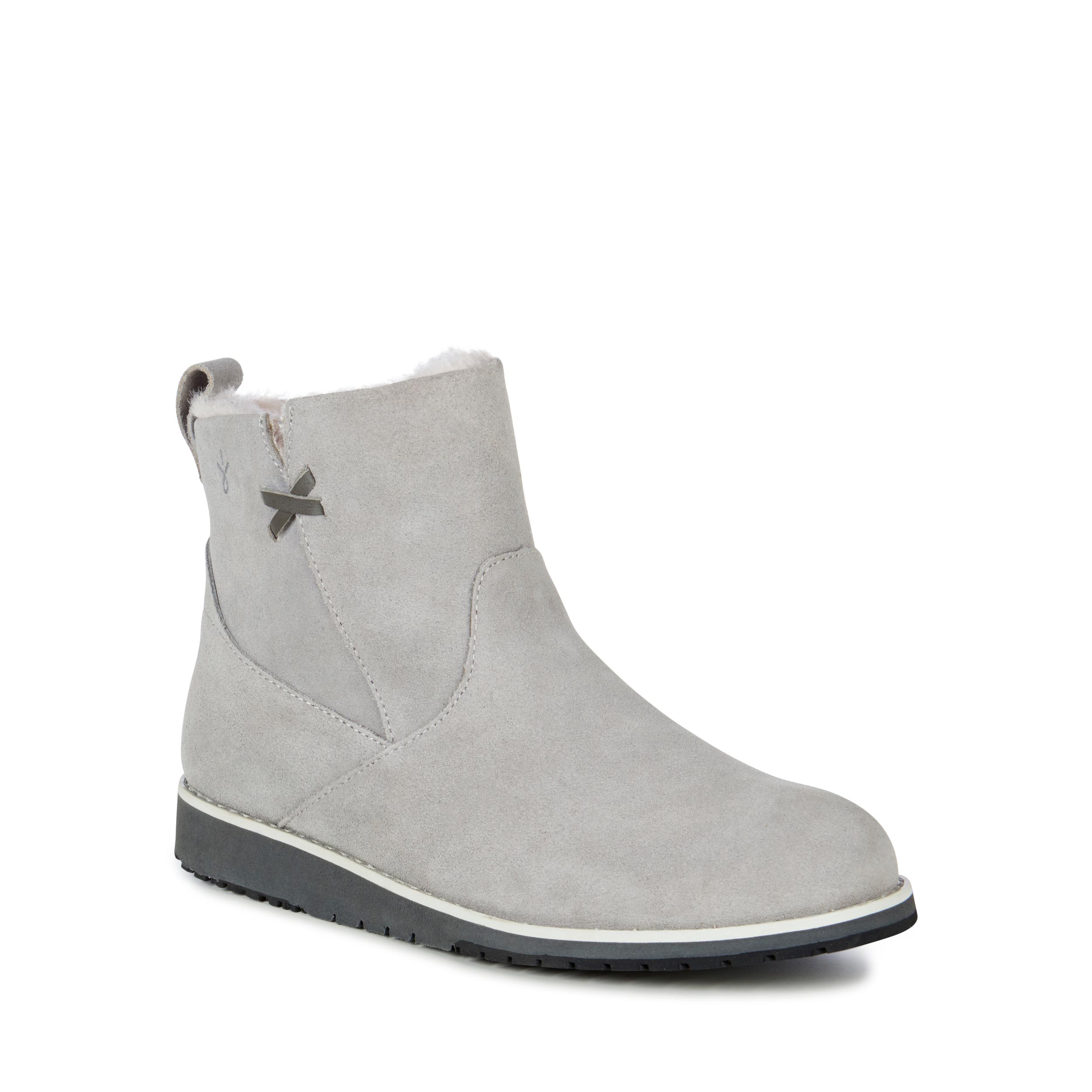 emu mini beach boots