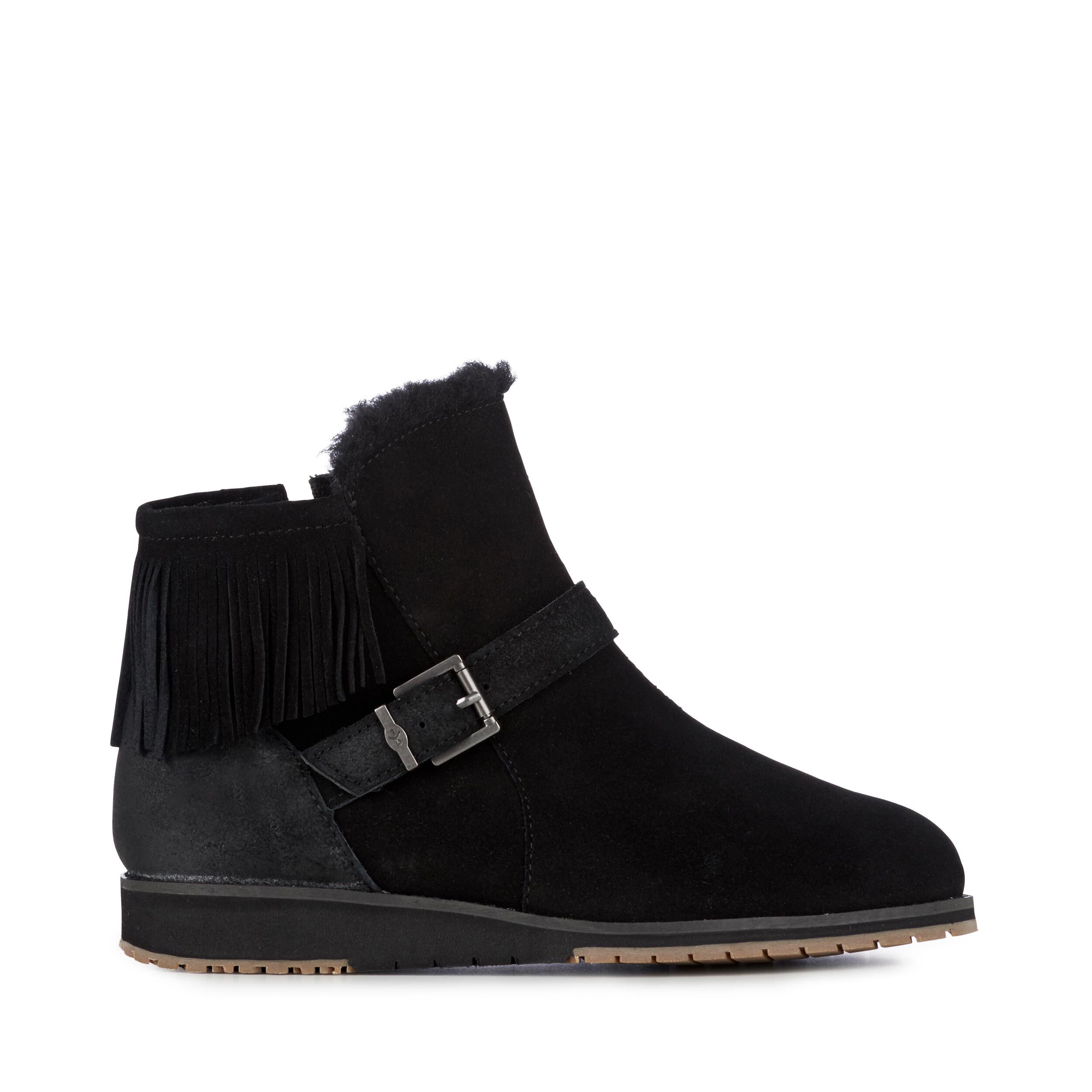 merino wool lined chelsea boots