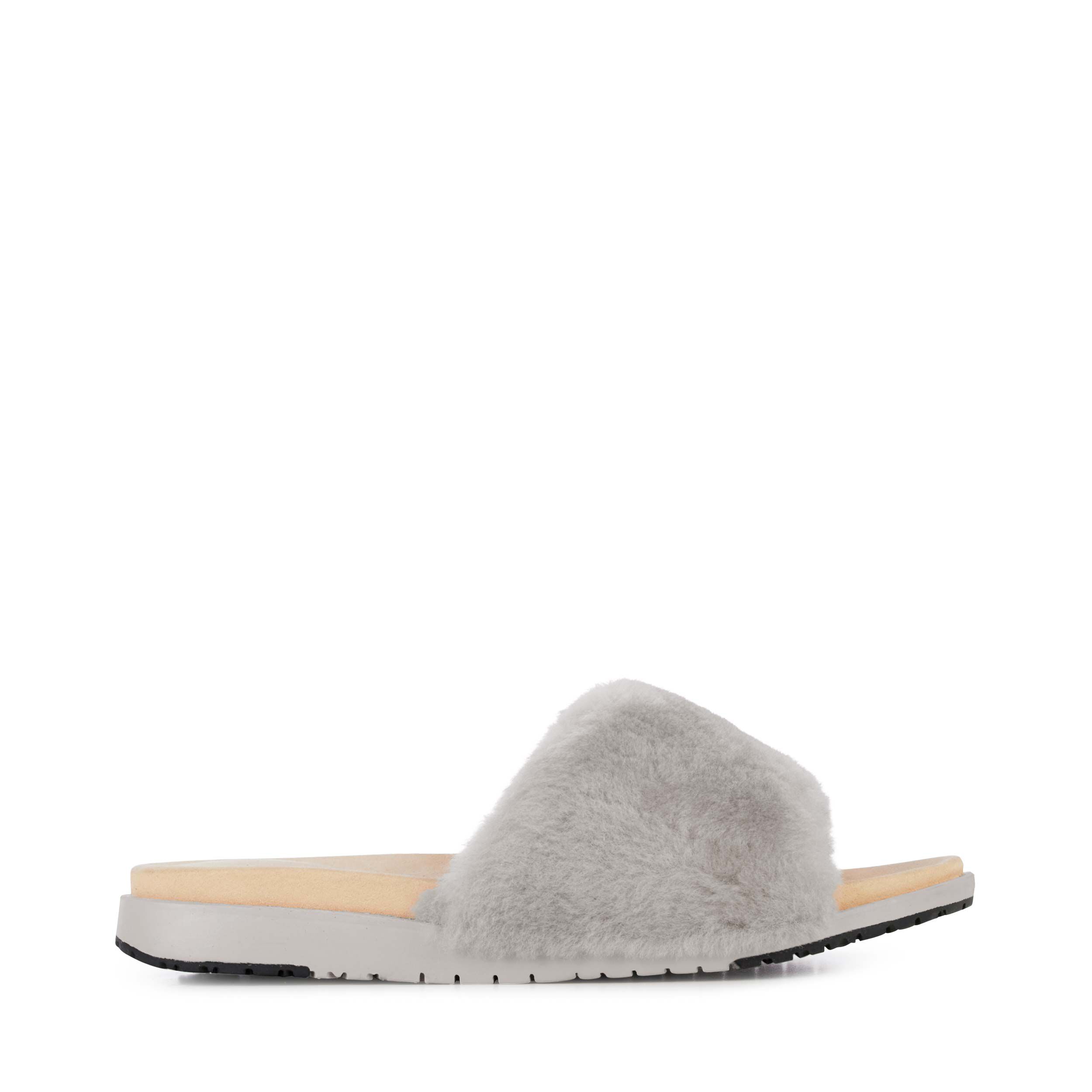 lou and grey emu slippers