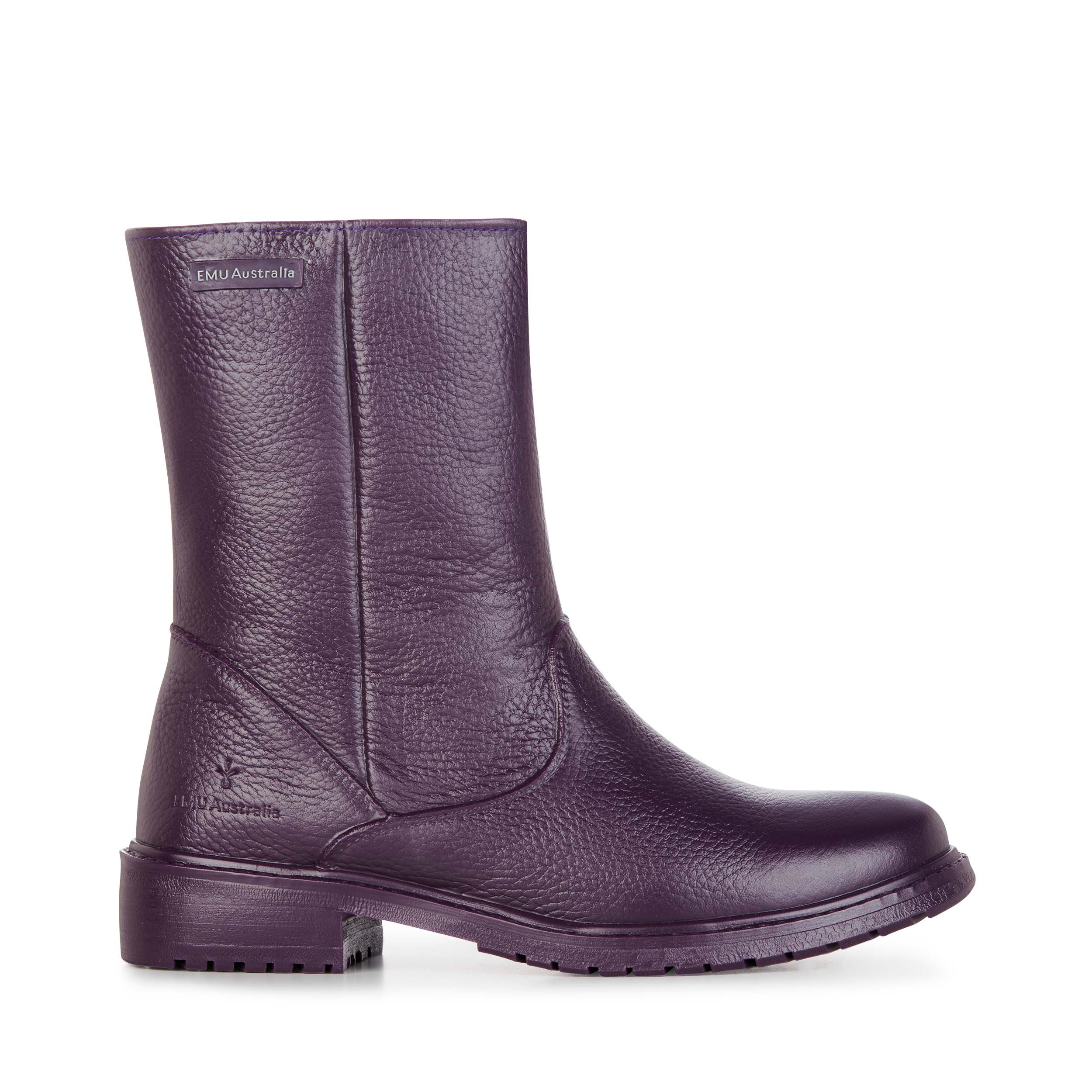 Kerie Rainboot emuUK