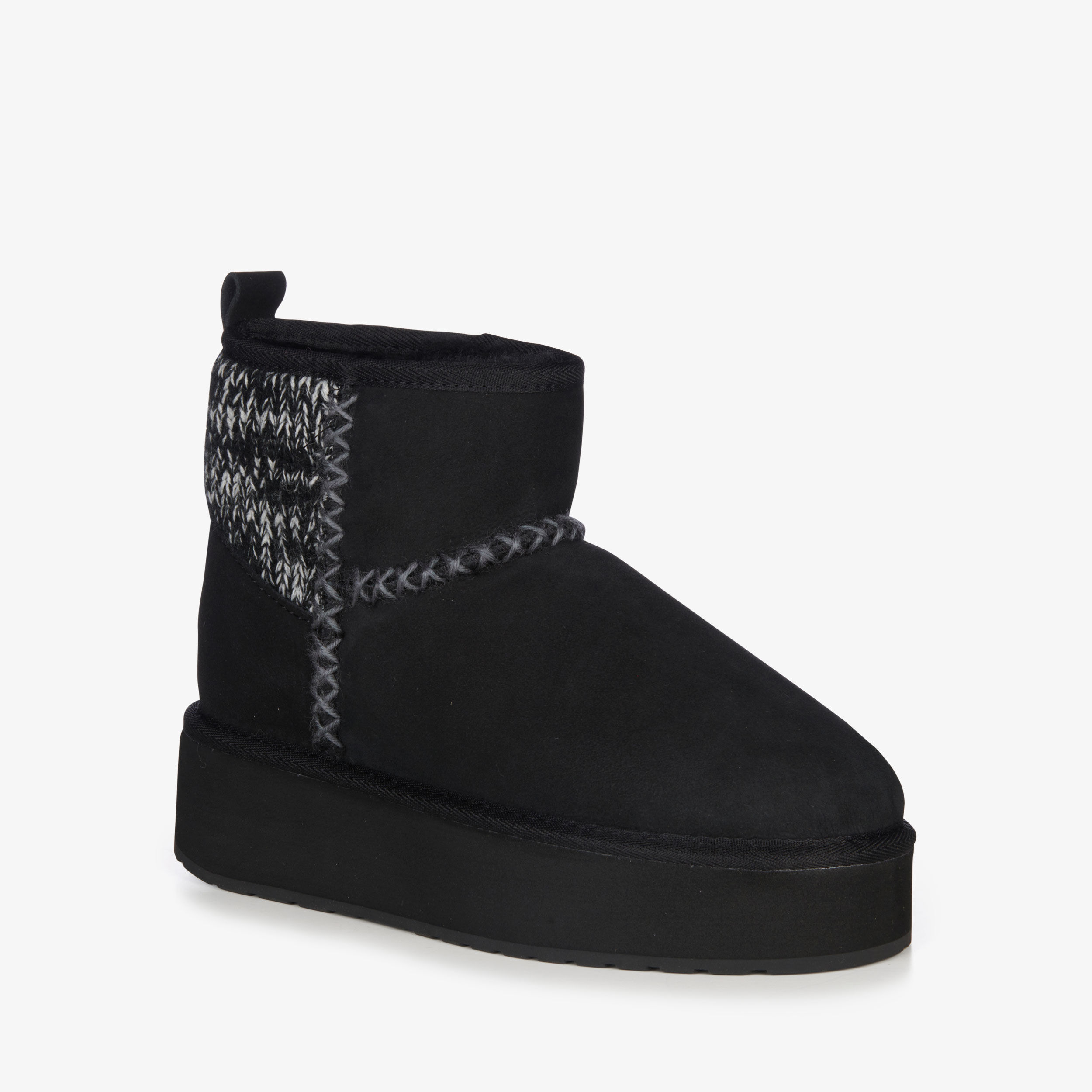 Stinger Knit Flatform
