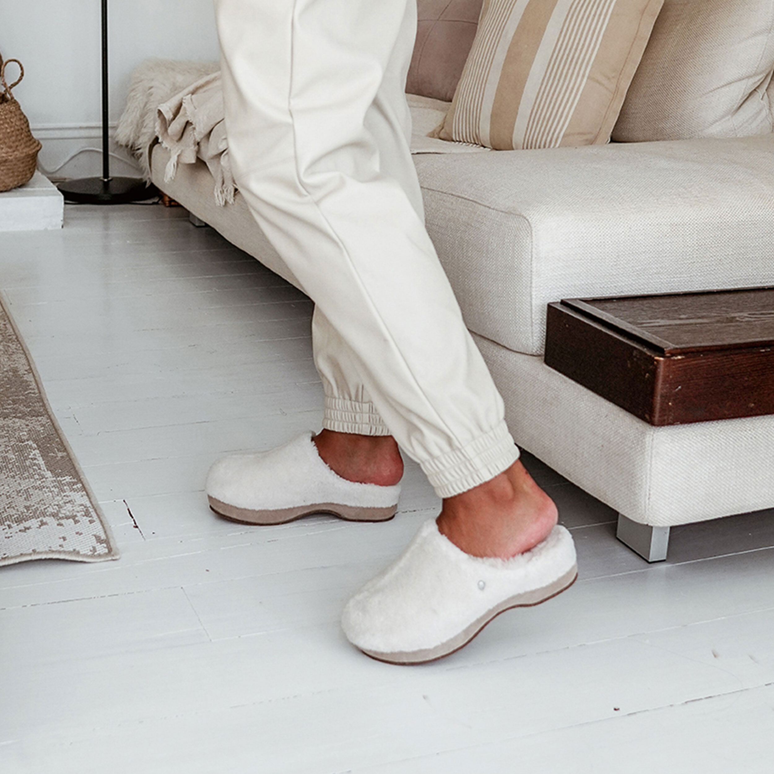 Emu teddy 2025 slippers
