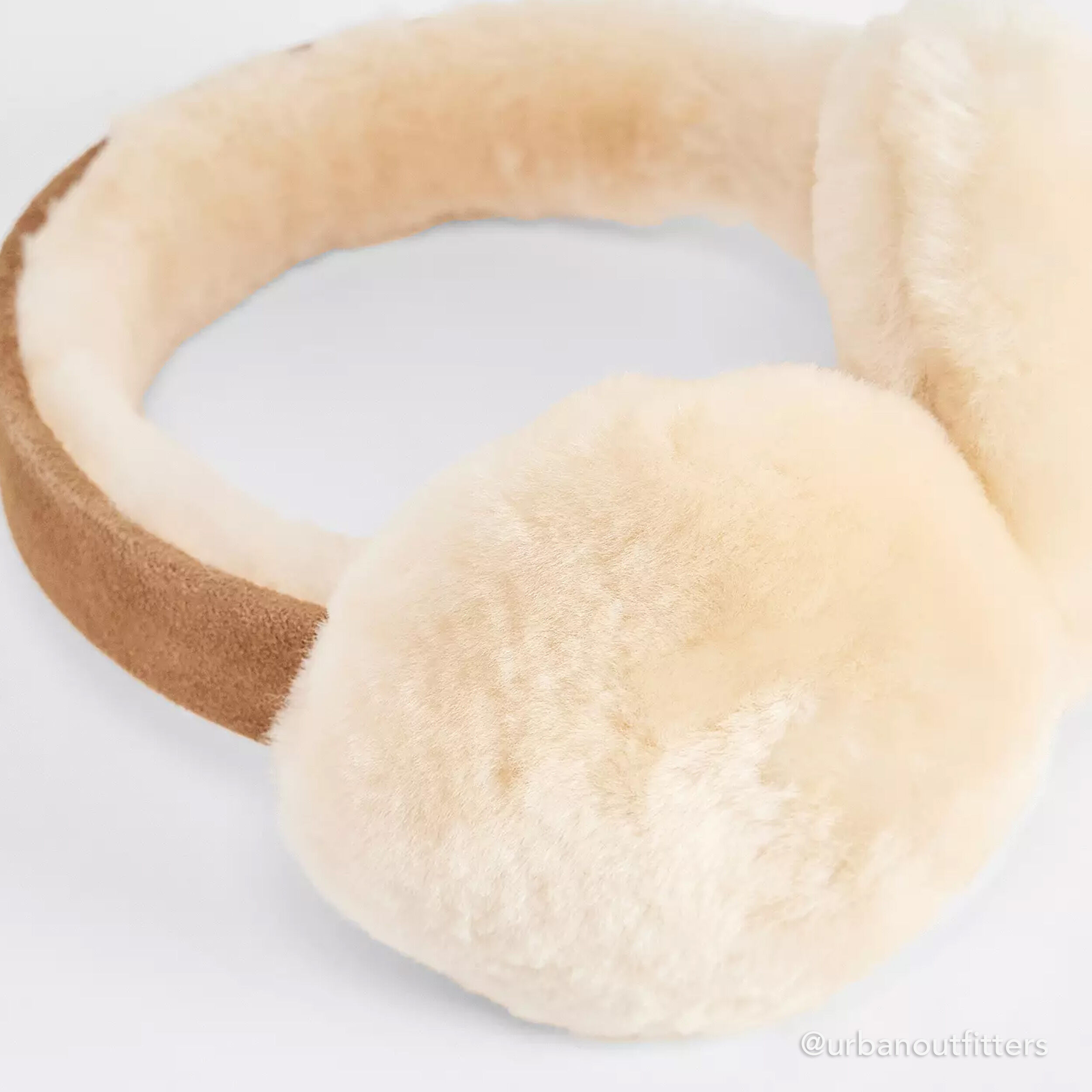 Angahook Earmuffs - emuEU