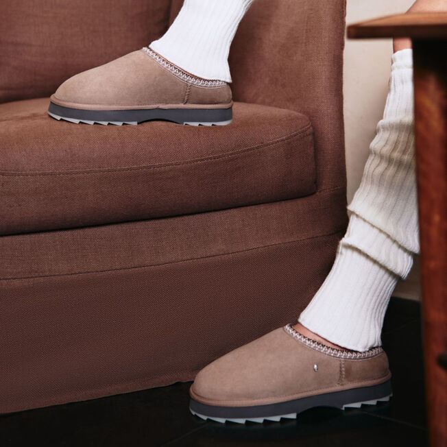 Sharky Scuff, MUSHROOM, hi-res