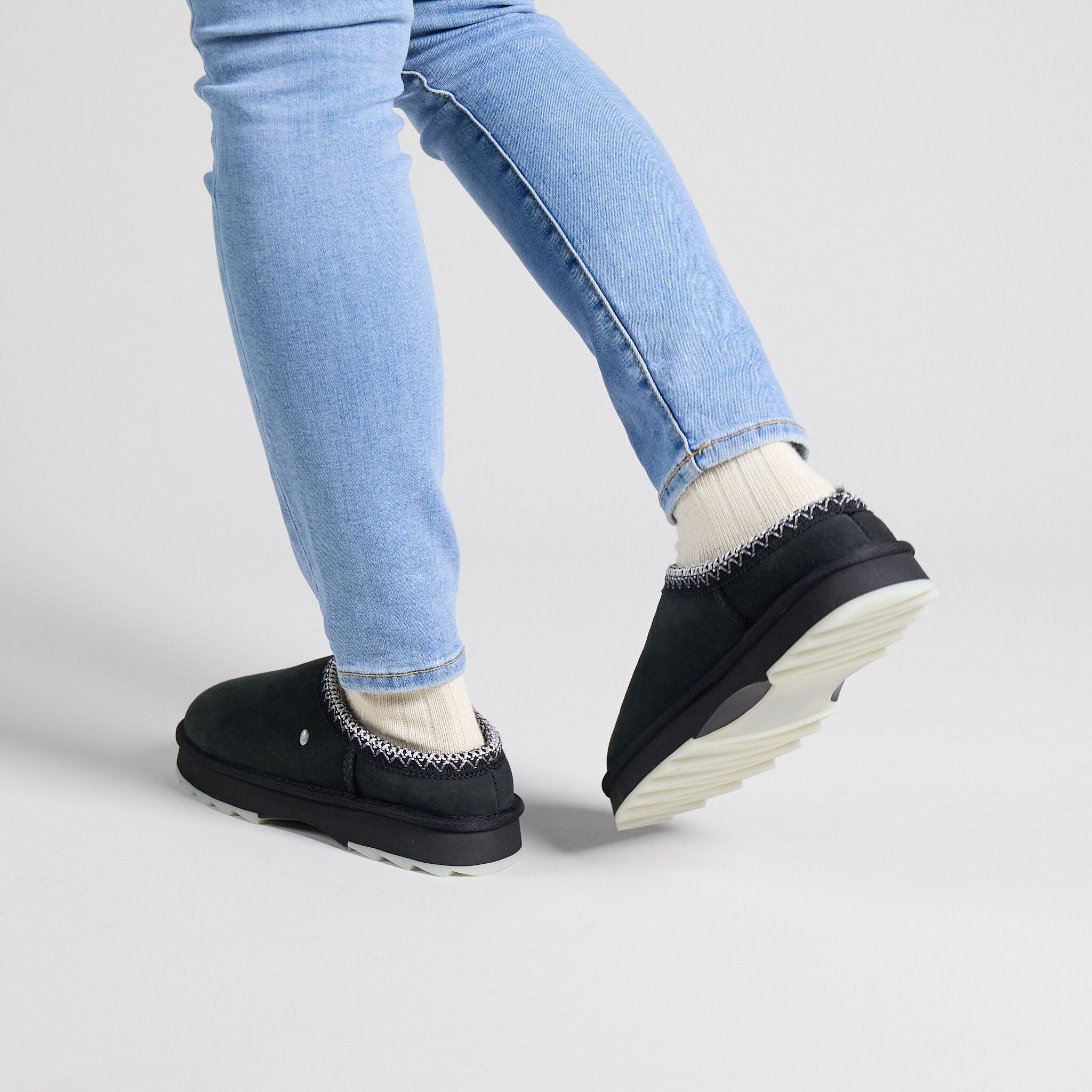 Sharky Scuff - emuUS