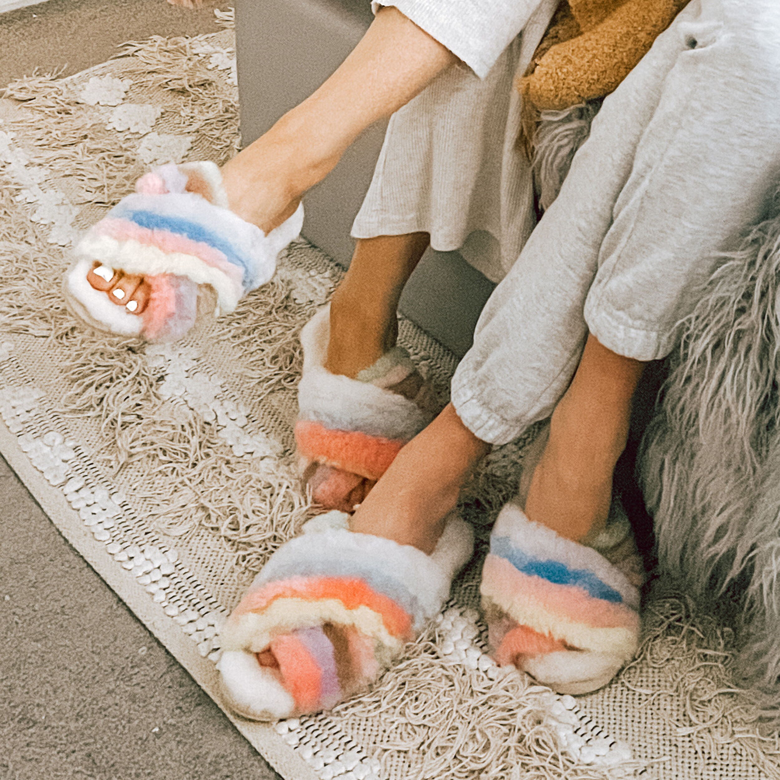 Emu flip flop slippers outlet
