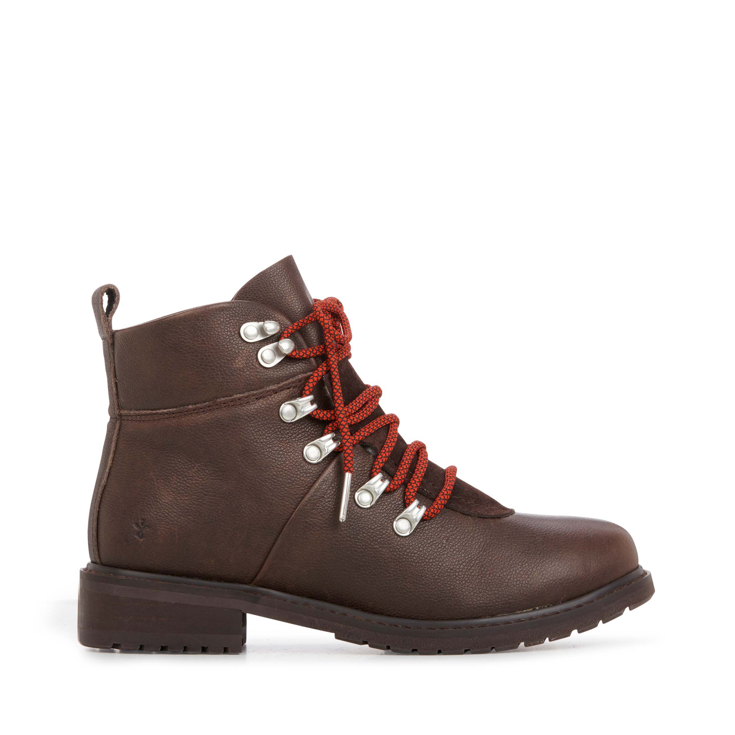 womens leather hiking boots australia