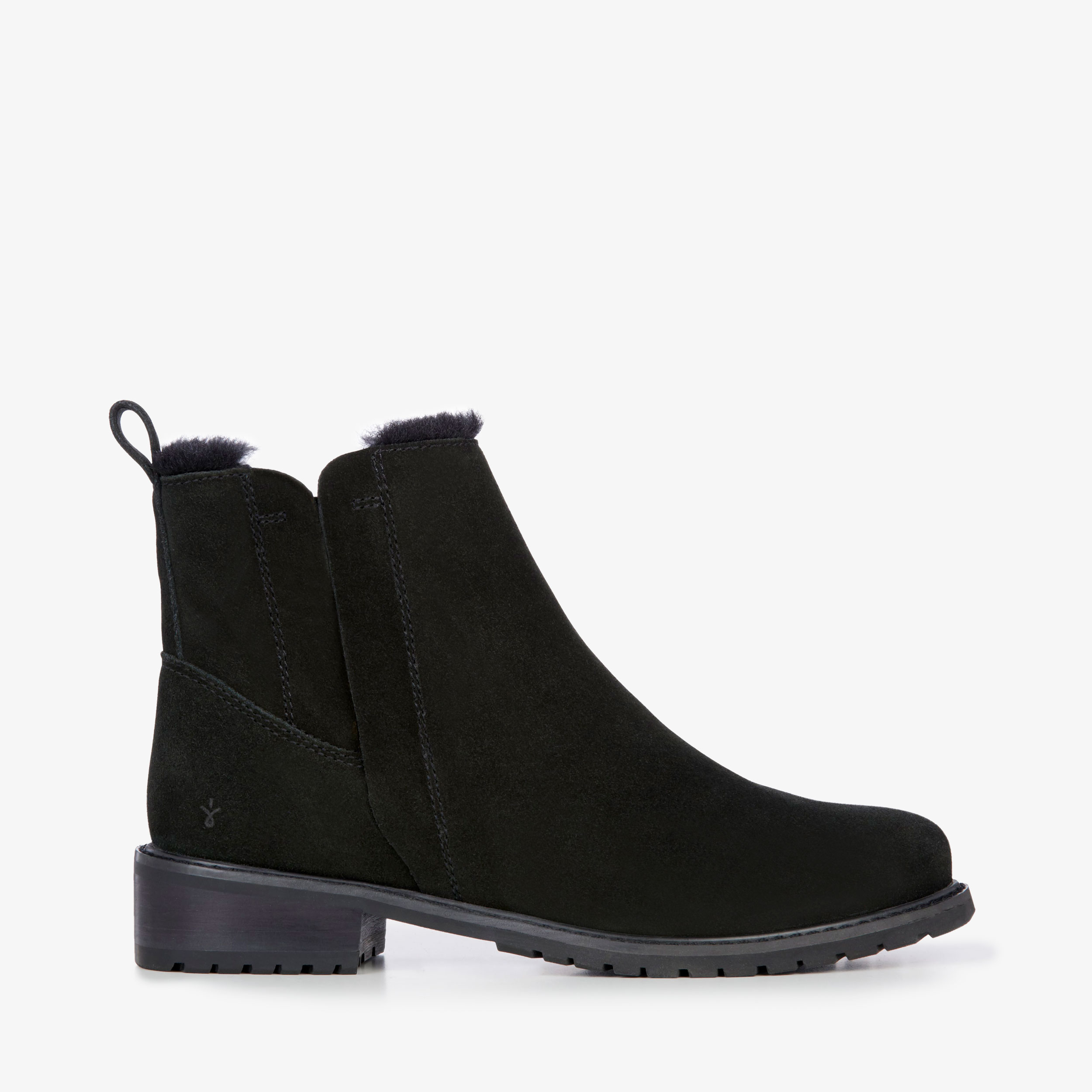 merino wool lined chelsea boots